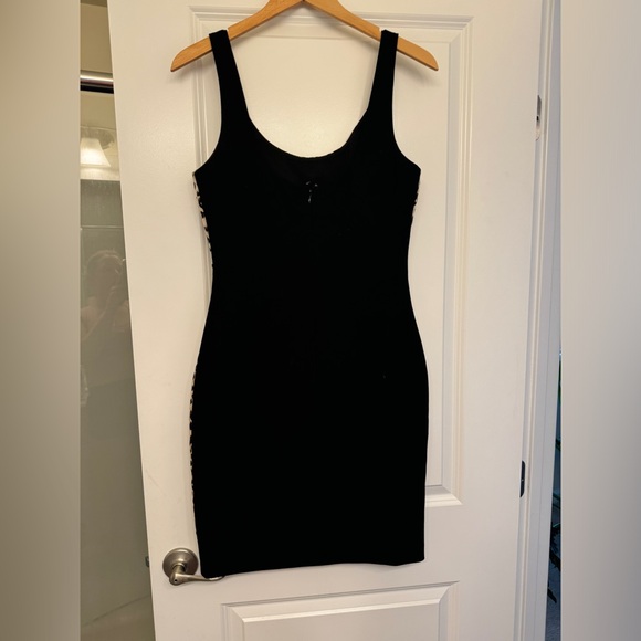 Diane von Fürstenberg dress size 8 - Picture 3 of 3